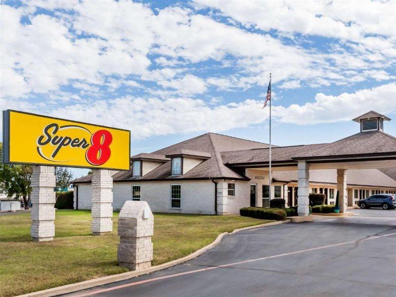 Motel Super 8 By Wyndham Cleburne Esterno foto