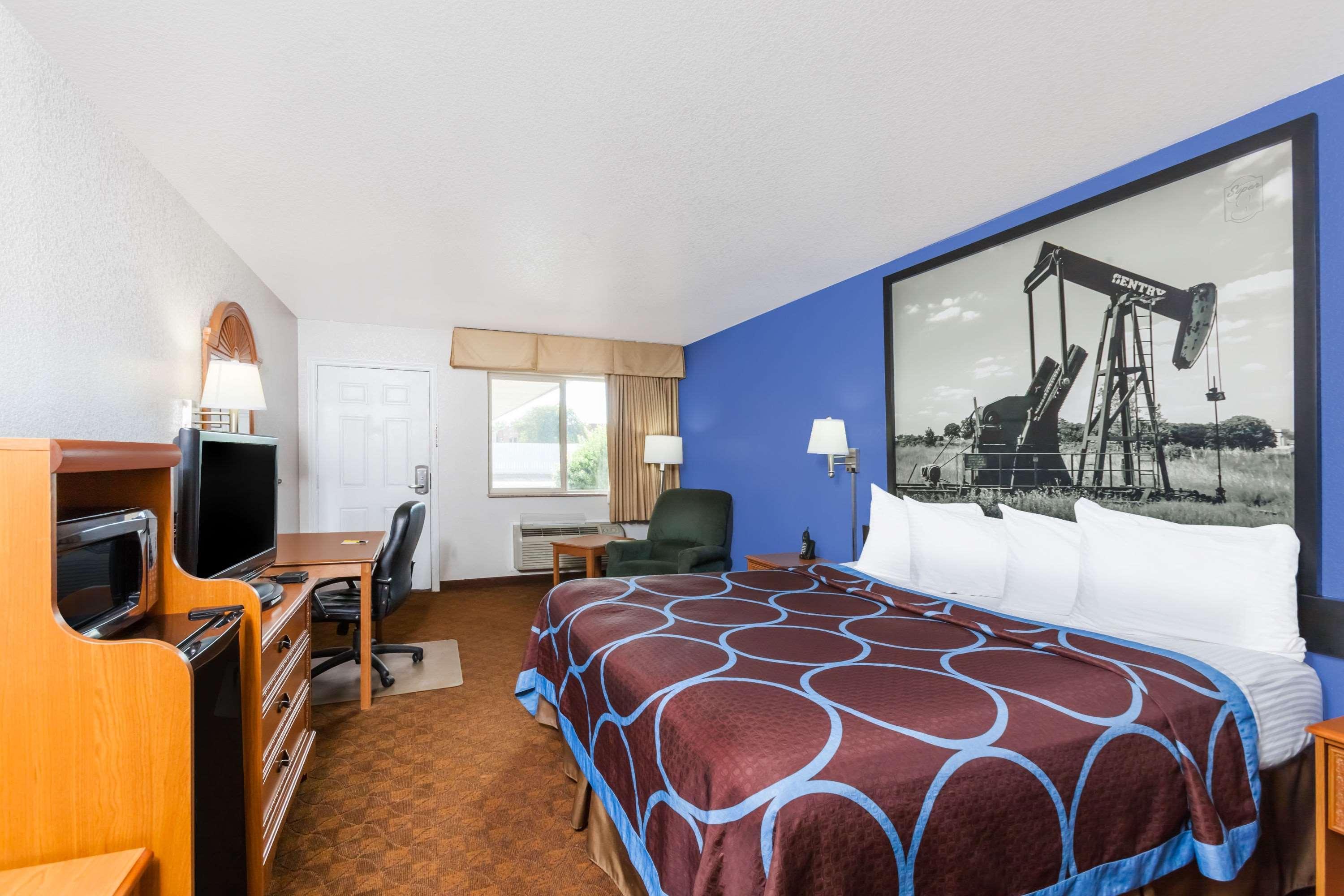 Motel Super 8 By Wyndham Cleburne Esterno foto