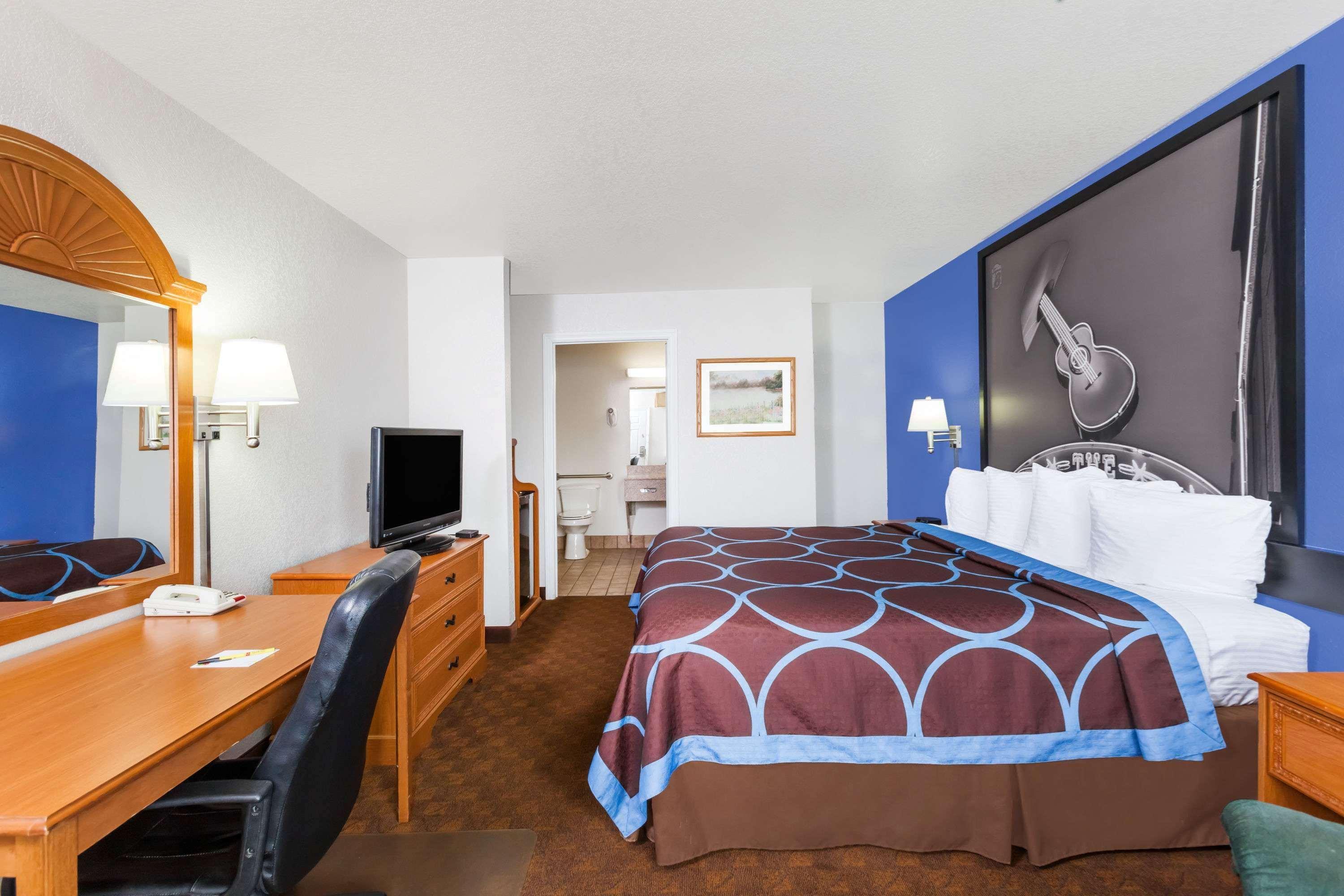 Motel Super 8 By Wyndham Cleburne Esterno foto